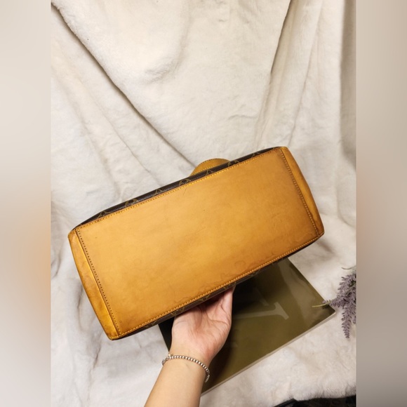 Authentic Louis Vuitton Cabas Meszon shoulder tote bag - Picture 3 of 16